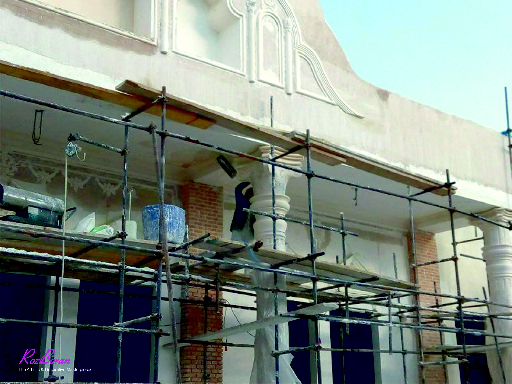 گچ اندازی سرستونها