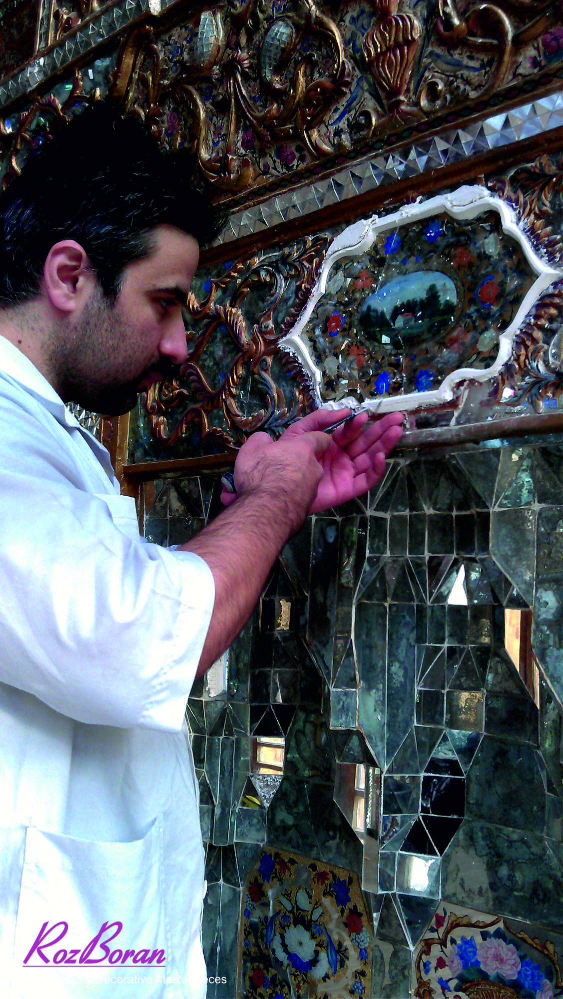  مرمت آثار و تزئینات معماری