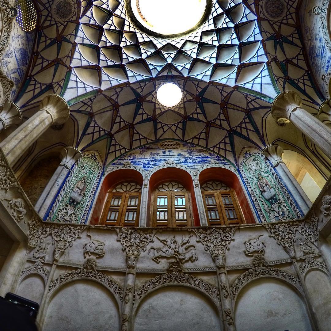 گچبری کاربندی کاشان