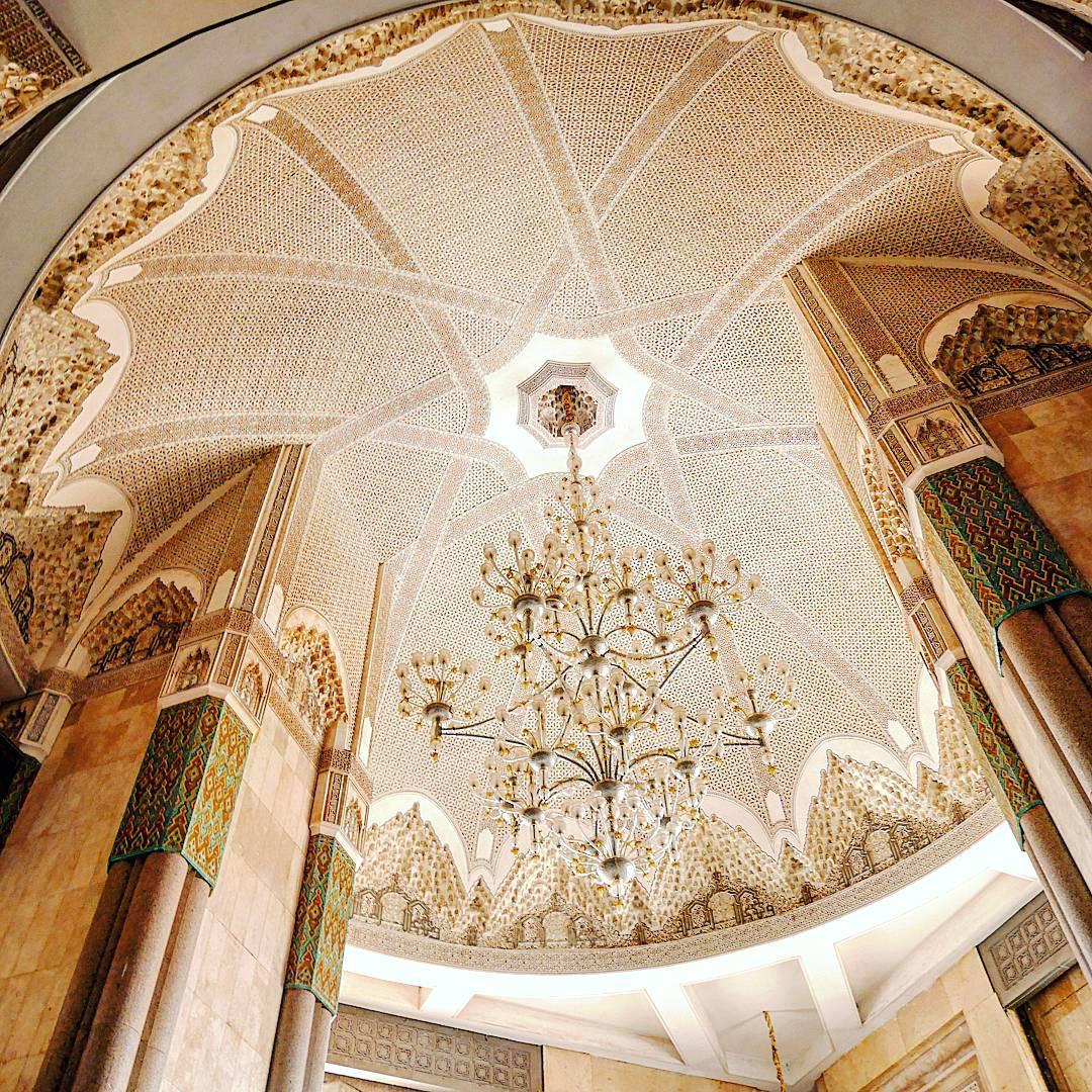 گچبری و گچکاری سقف