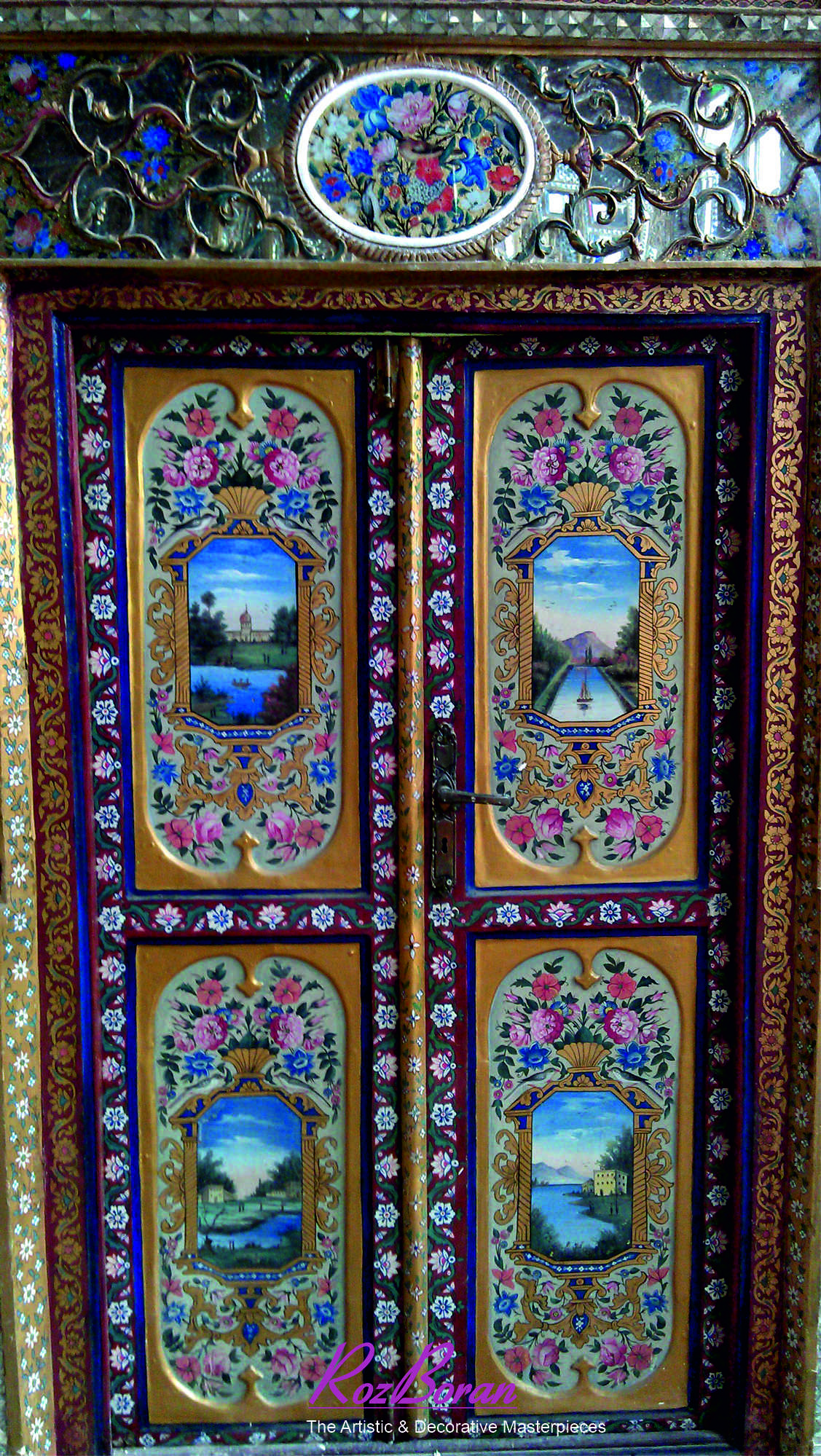 در خانه قاجاری