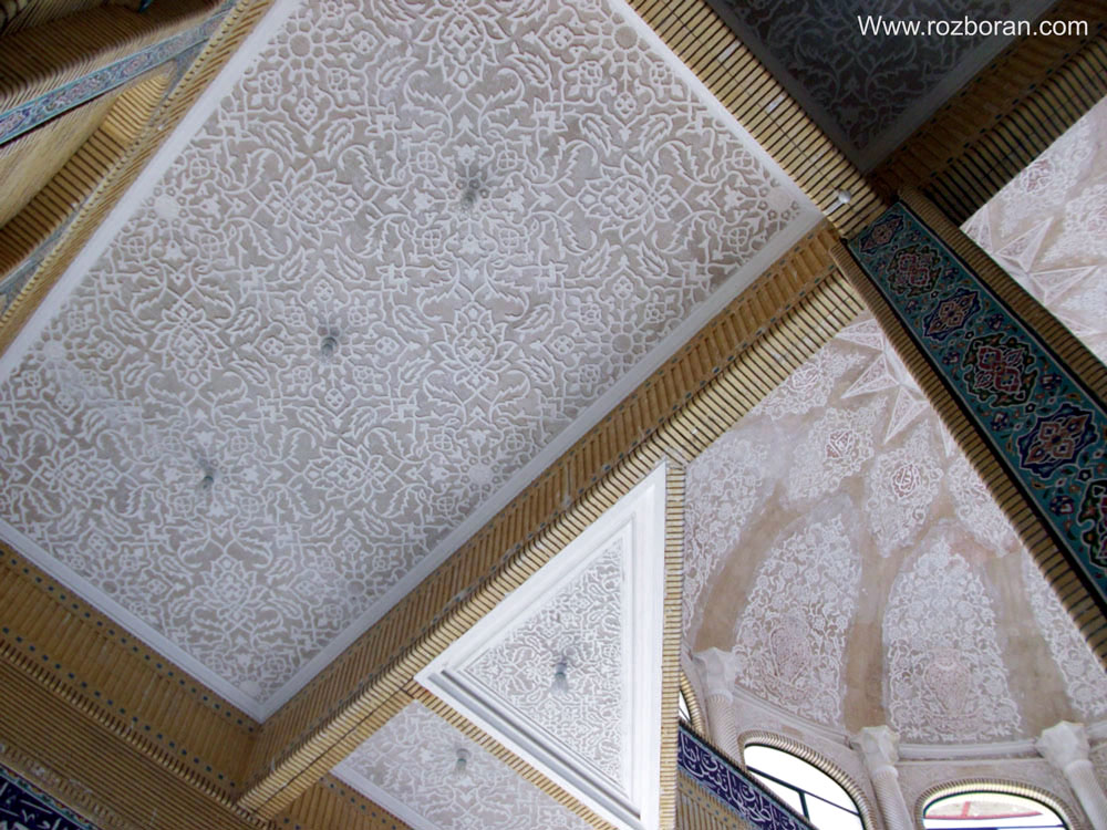 گچبری نقش برجسته