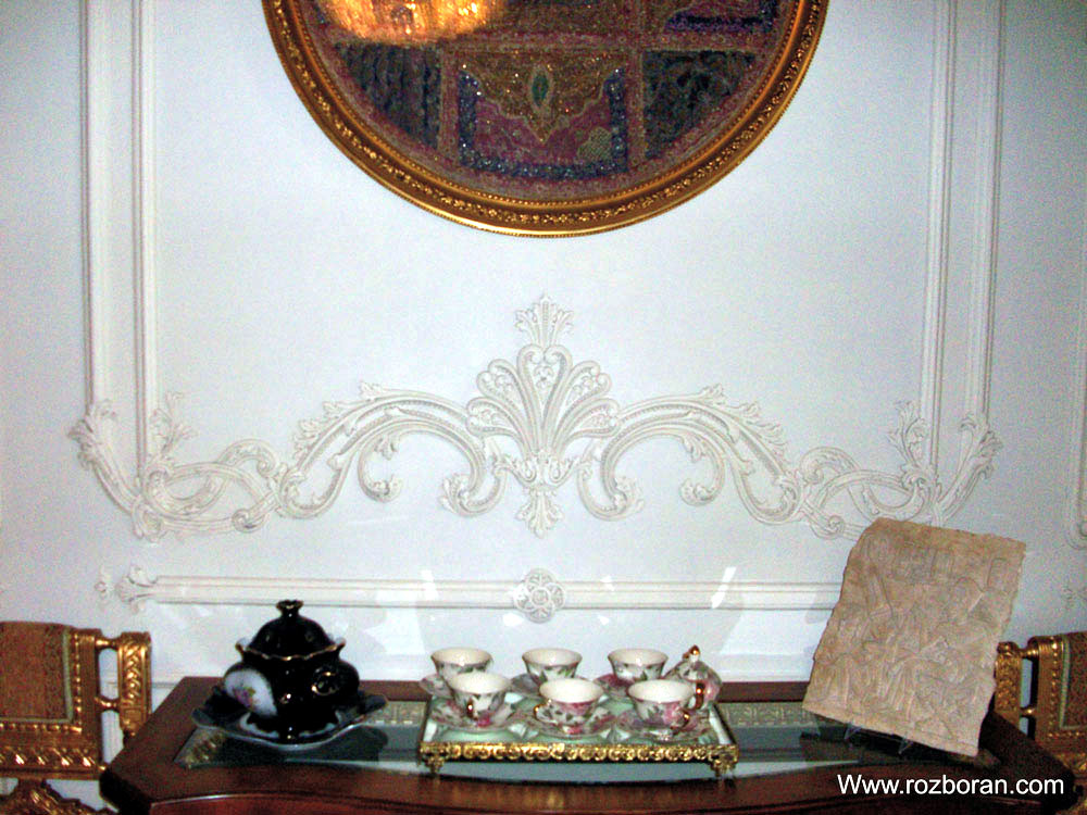 گچبری دیوار کلاسیک