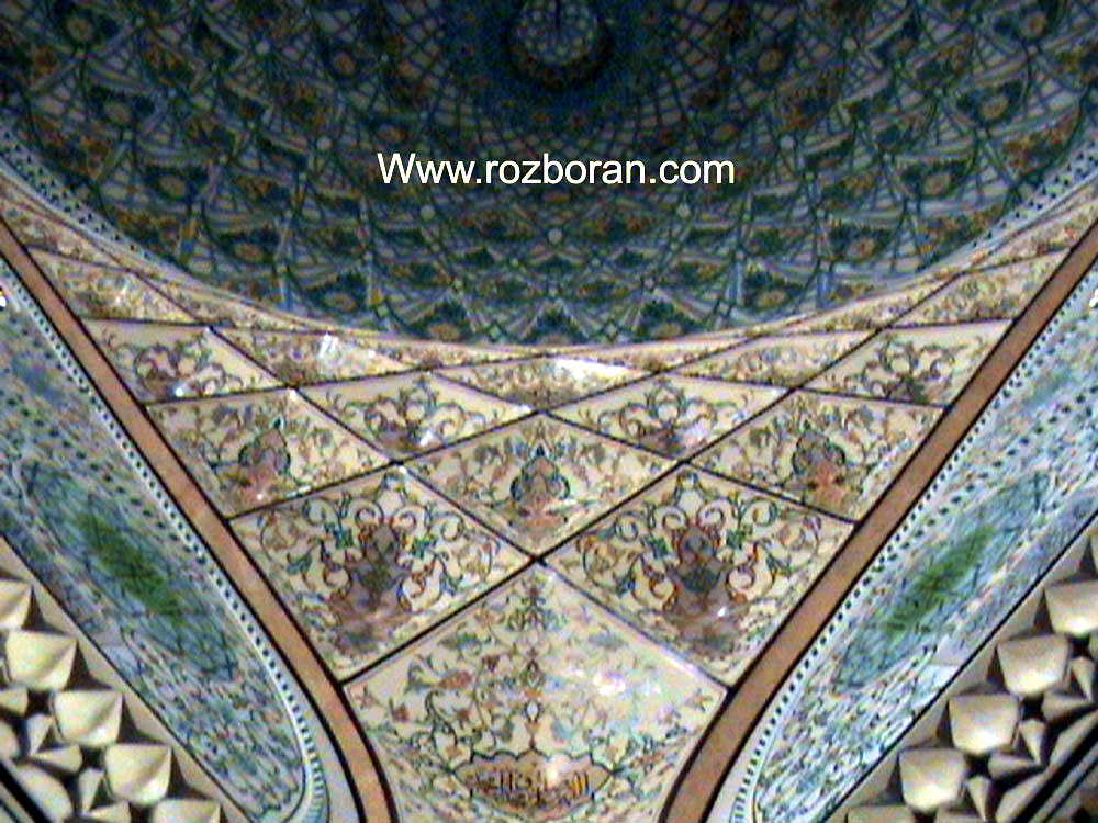 دیزاینر سنتی اسلامی